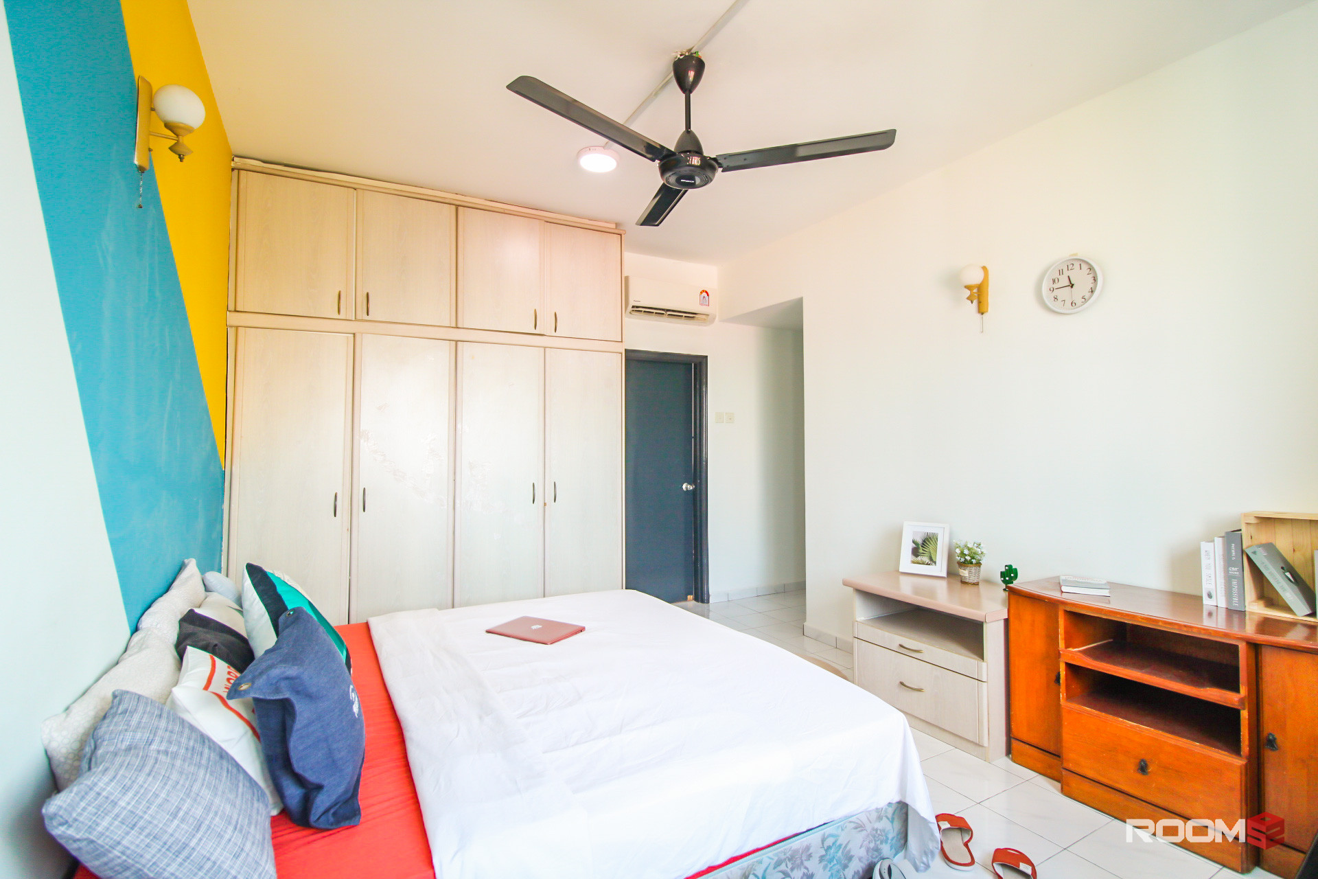 🛍️😍 Your Home in the Heart of KL: Cozy Room with All the Comforts 🏡🍽️ 3 mins to Sunway Putra Mall 🏩