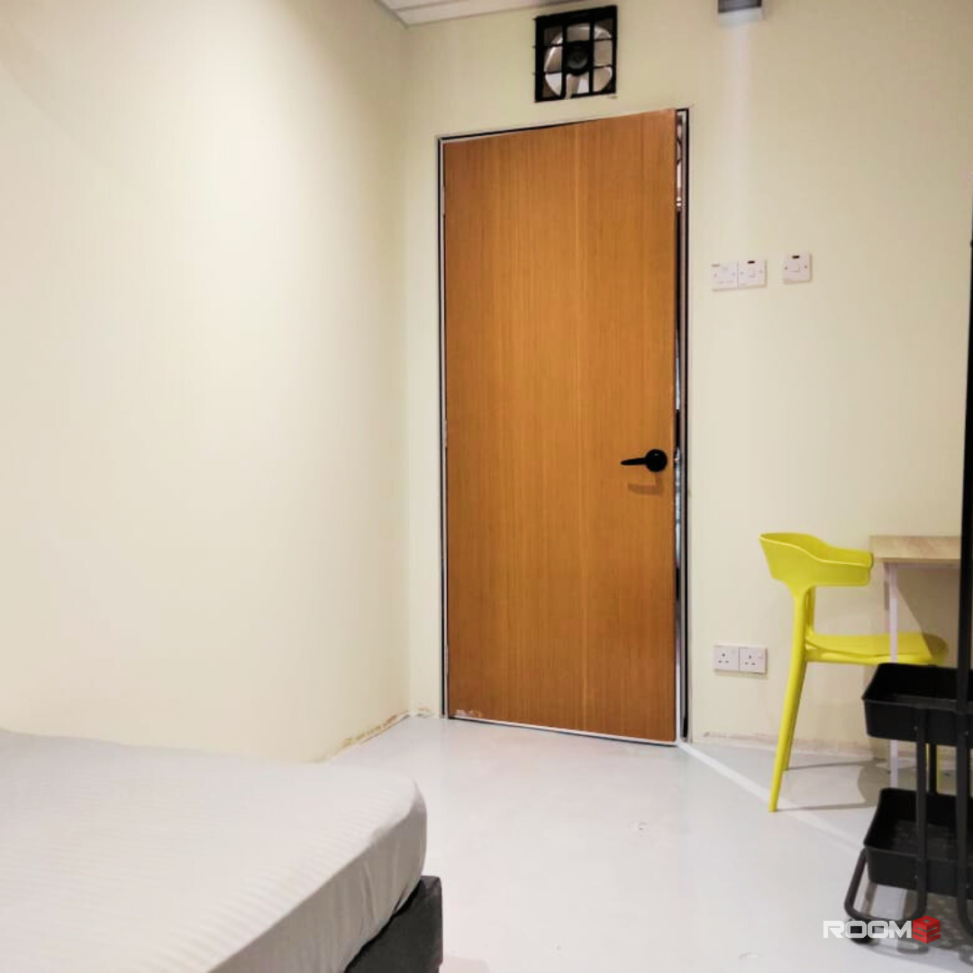 ZERO DEPOSIT Room Rental 💬 Steps Away from MRT Kajang Line 🚅