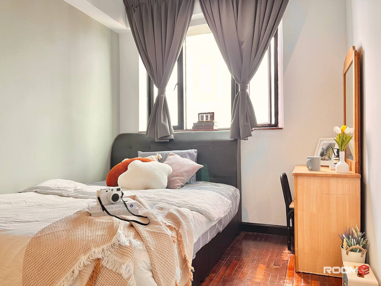 Unlock the Heart of KL: Cozy Bedroom in the Perfect Spot! 🗝️🚅 near KTM, LRT and Sunway Putra Mall 🛍️😍