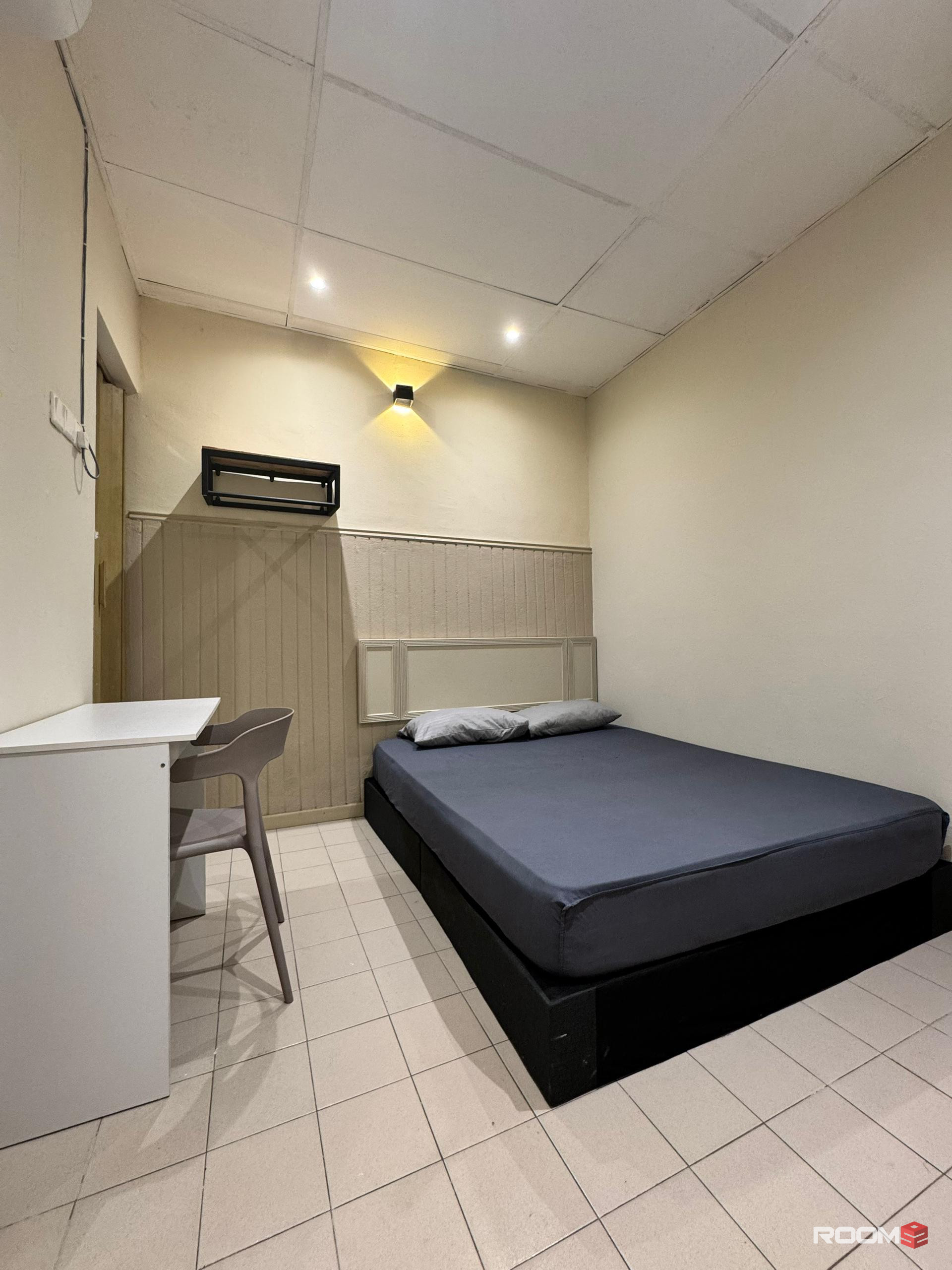 ‼️ ZERO DEPOSIT ‼️ 🏡 Private Master Room @ Damansara Utama 🏡 🚶‍♂️ 3 MINS TO STARLING MALL 🚶‍♂️