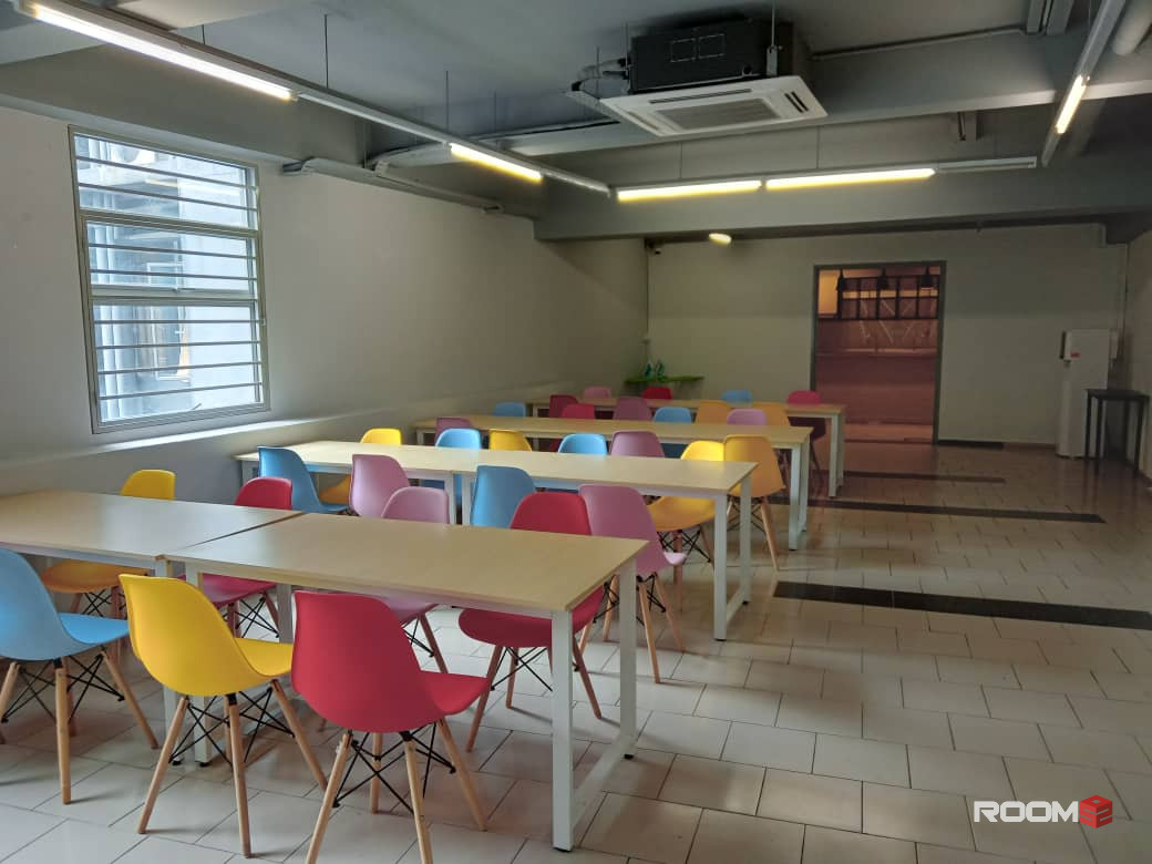 Studio City Campus Lodge, LRT Chan Sow Lin, Pudu KL