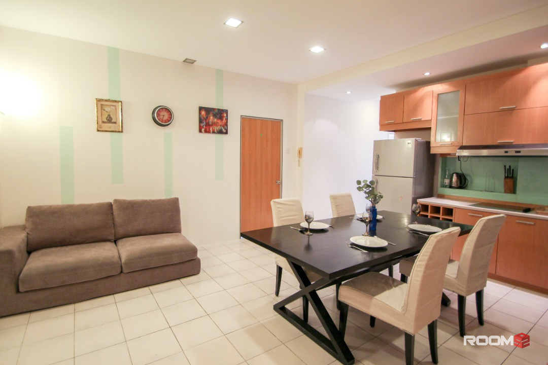 [NEAR PAVILLION] Fully-Furnished Premium Middle Room with Balcony at Bukit Bintang
