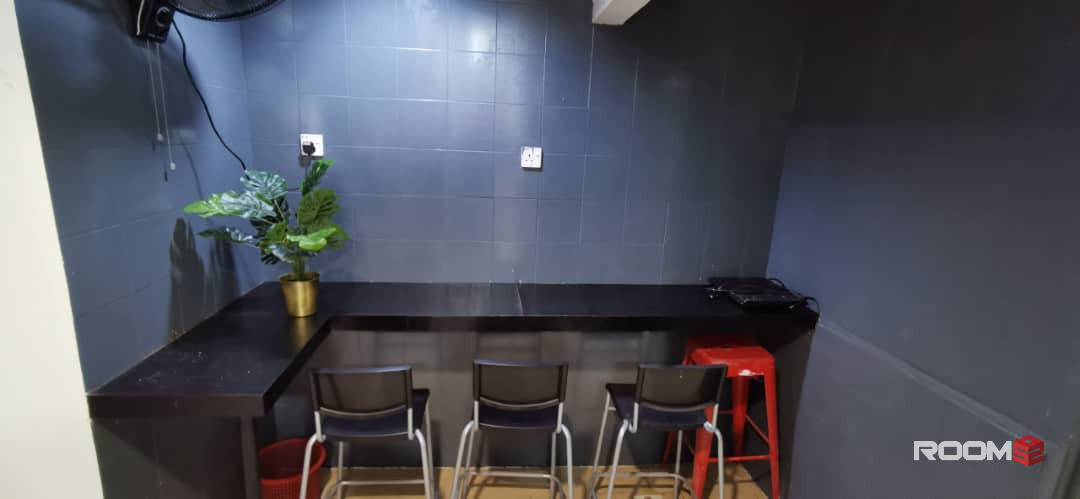 Fully Furnished Room for Rent Near Help University Subang 2 @ Subang Bestari