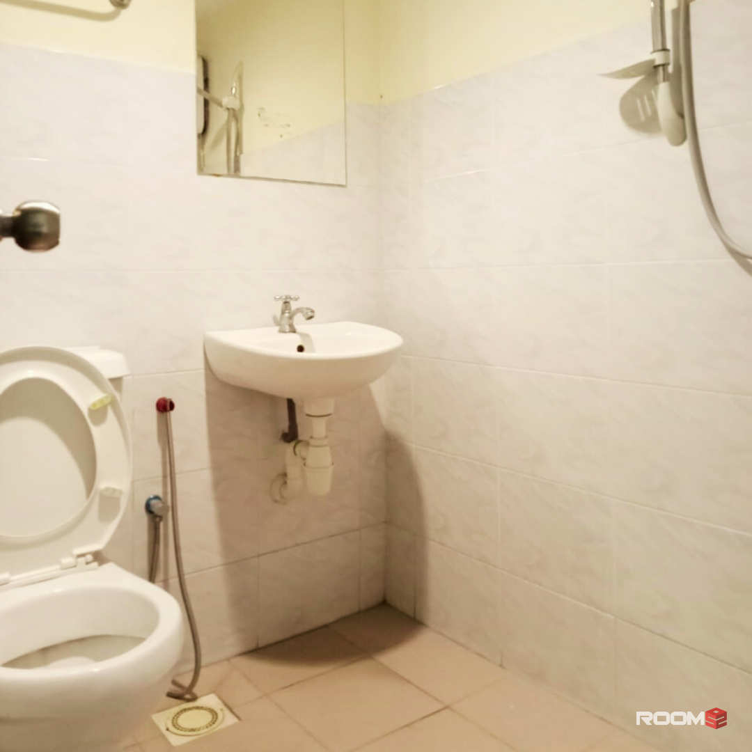 "Your Kajang Getaway Awaits! Just 6 Min from MRT Stadium 🌟🚄