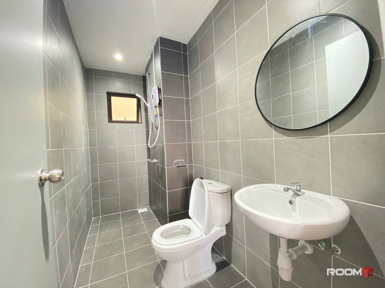 Your Dream Room Is Here! Fully Furnished and Just 5 Min to MRT Bandar Tun Hussein Onn 🌆🚆 #RoomGoals