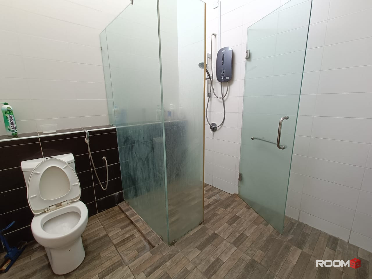 Fully Furnished Single Room at Setia Alam🚀🚀 Free WiFi, Utilities Included ⛳️⛳️⛳