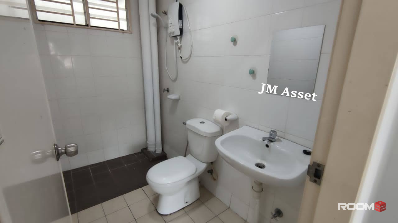 Rumah Cantik for Master Bedroom for Rent
