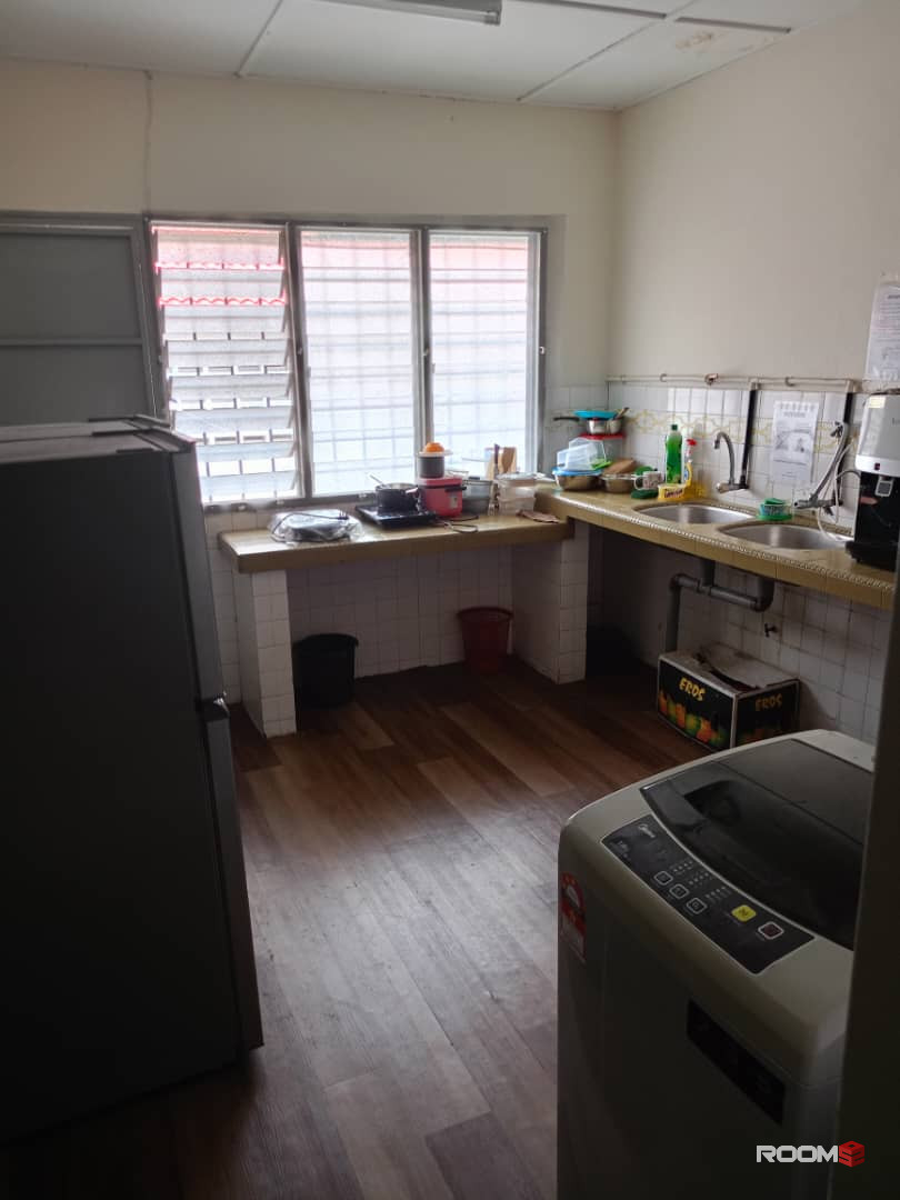 🎃🤑Zero Deposit Double Single Bedroom for Rent at Kota Damansara, Selangor🎃🤑