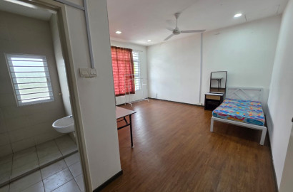 Bilik Sewa Murah at Kota Kemuning, Shah Alam with Air-Cond ❄️