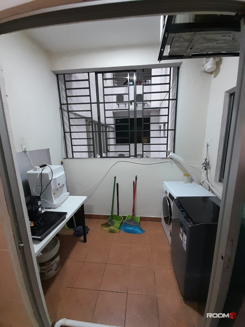 PREMIUM Middle Room with Female unit at Taman OUG, Old Klang Road