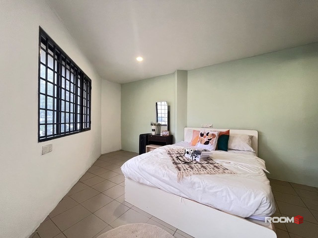 Room For Rent At Cheras Walking Distance To Maluri MRT, Sunway Velocity