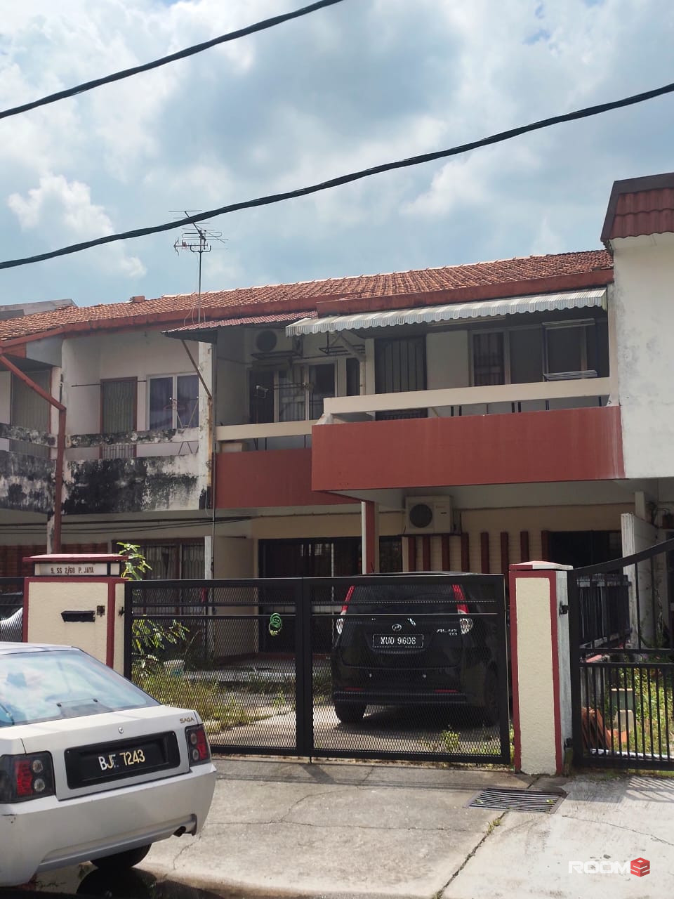 Rooms for Rent @ PJ SS2 Link House (New) walk to Town Centre & Shoplots