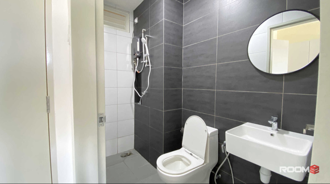 Zero Deposit! Coliving space in Bandar Botanic Klang walking distance to AEON Bukit Tinggi