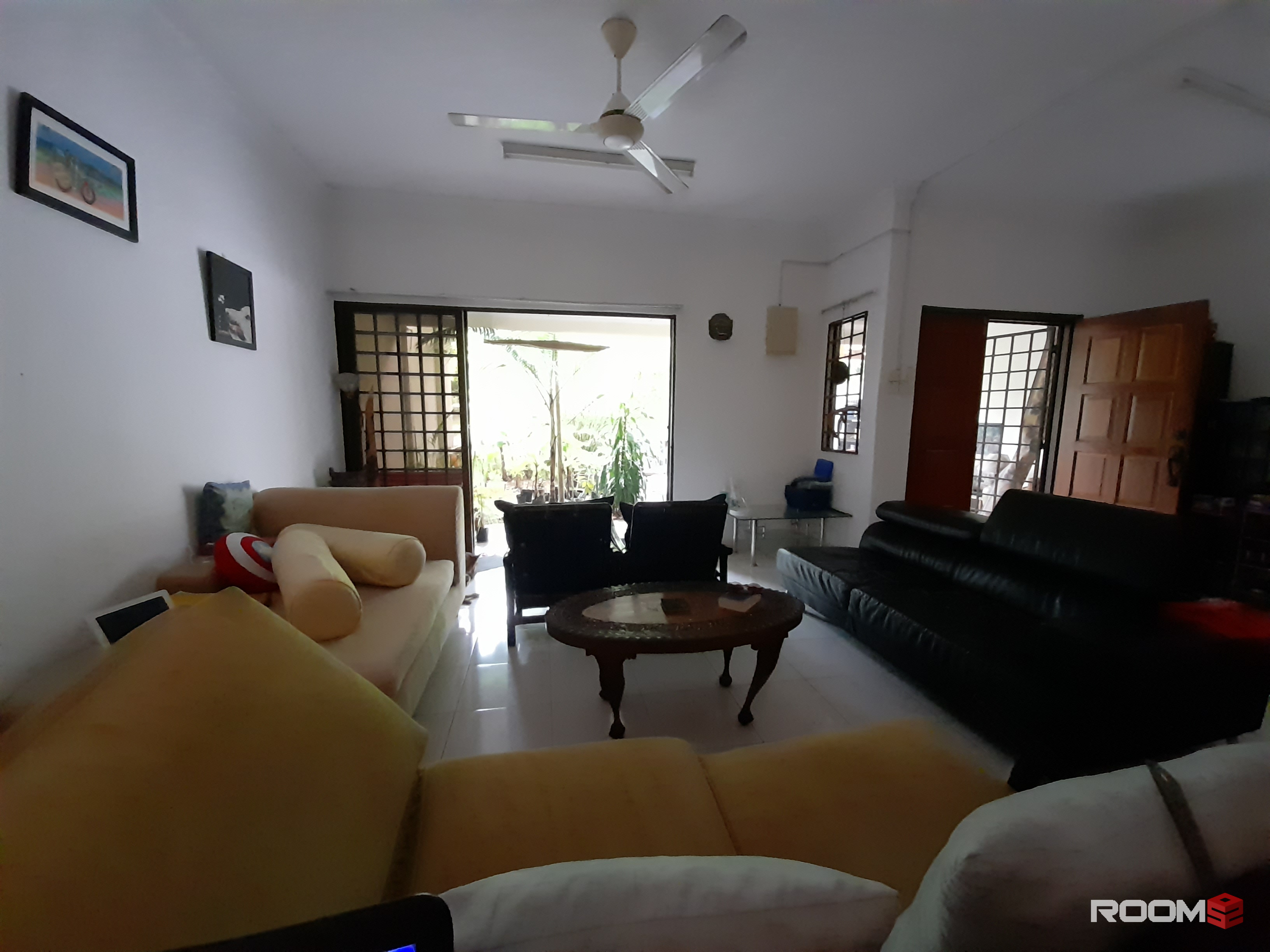 Middle room in house facing park, Bandar Utama