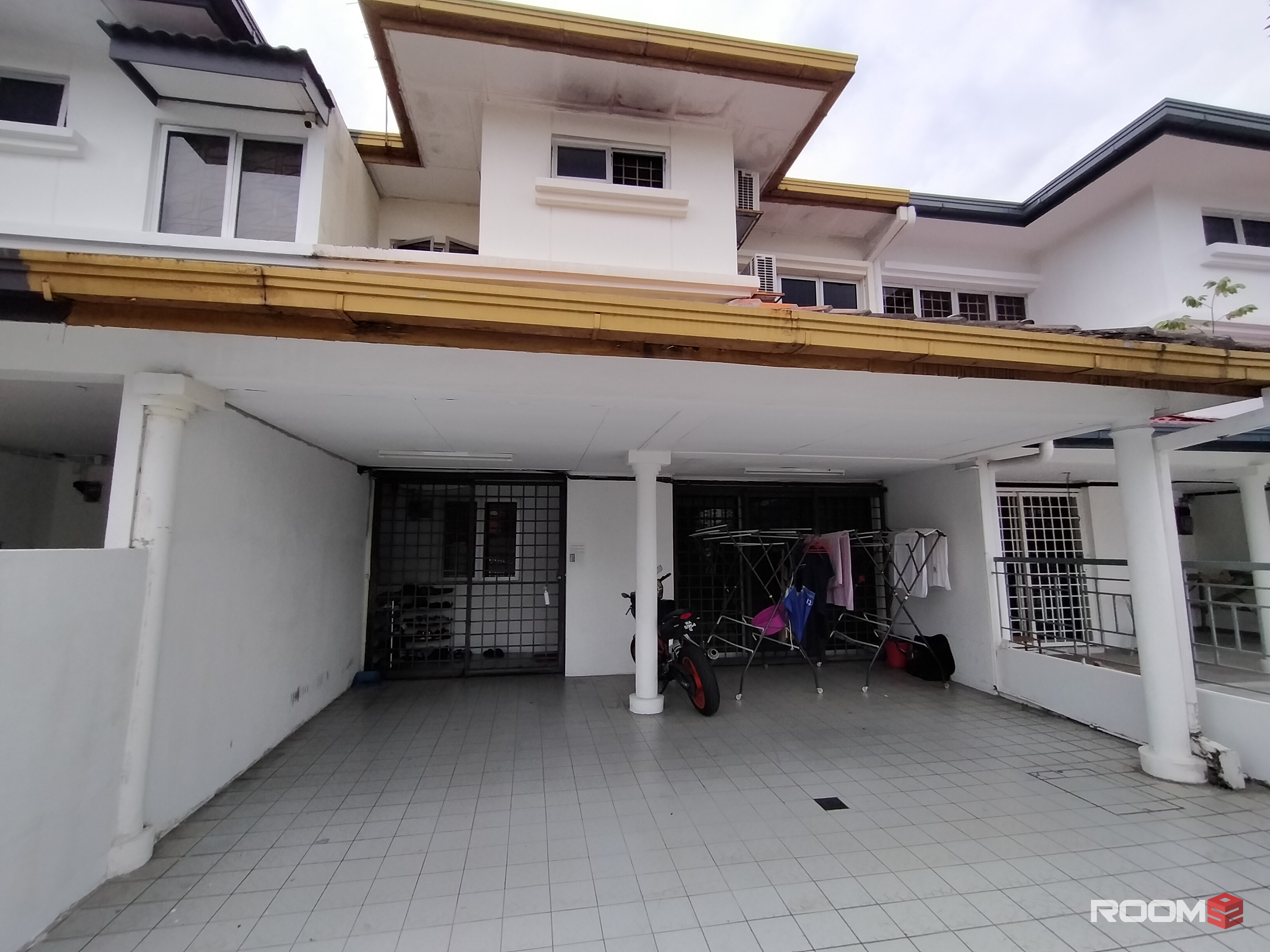 Single Room with Air-Condition in Bandar Utama Near One Utama Mall / MRT Bandar Utama 🏠✨