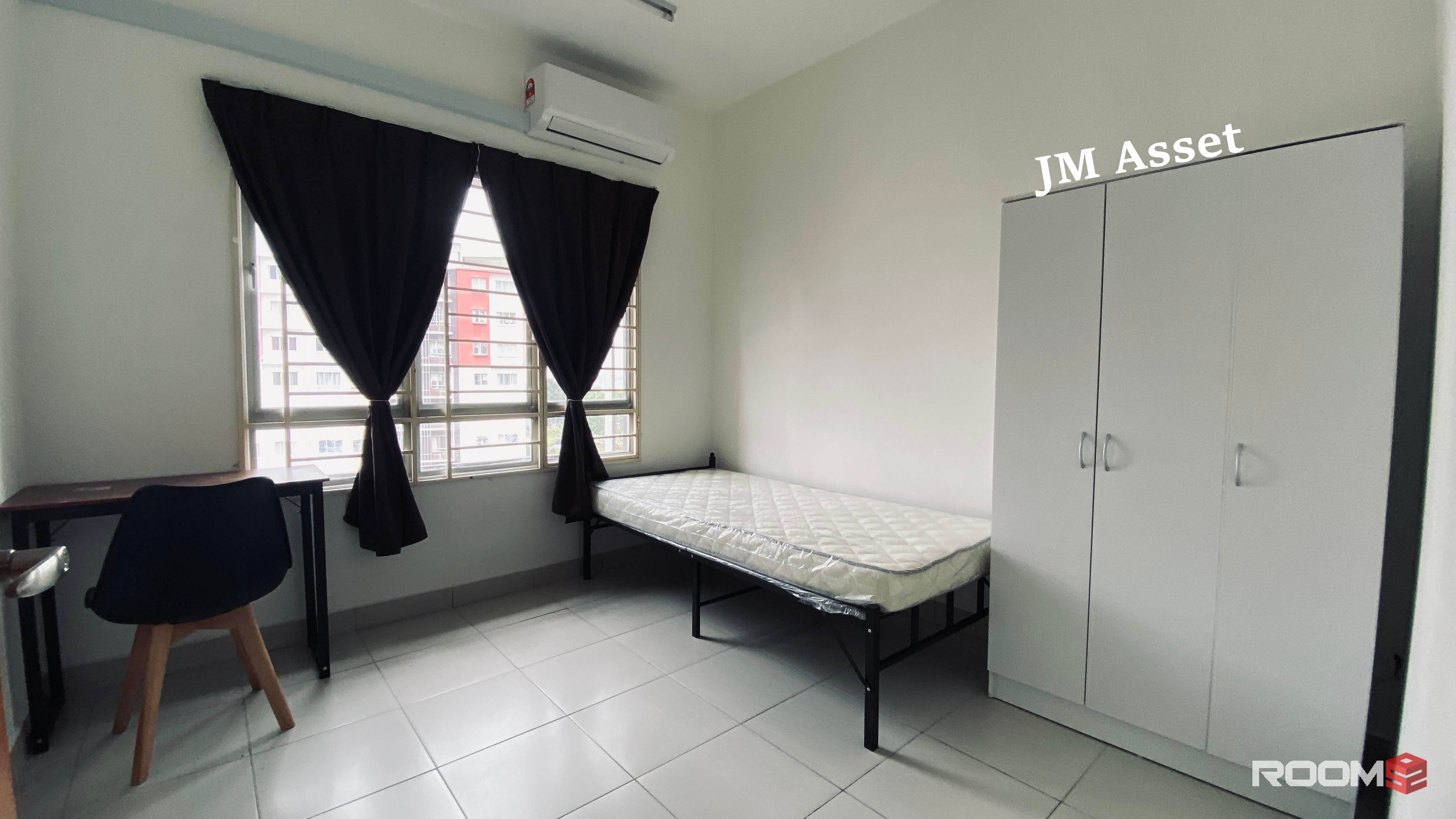 Fully Furnished Free Wifi Single Room For Rent In Setia Alam