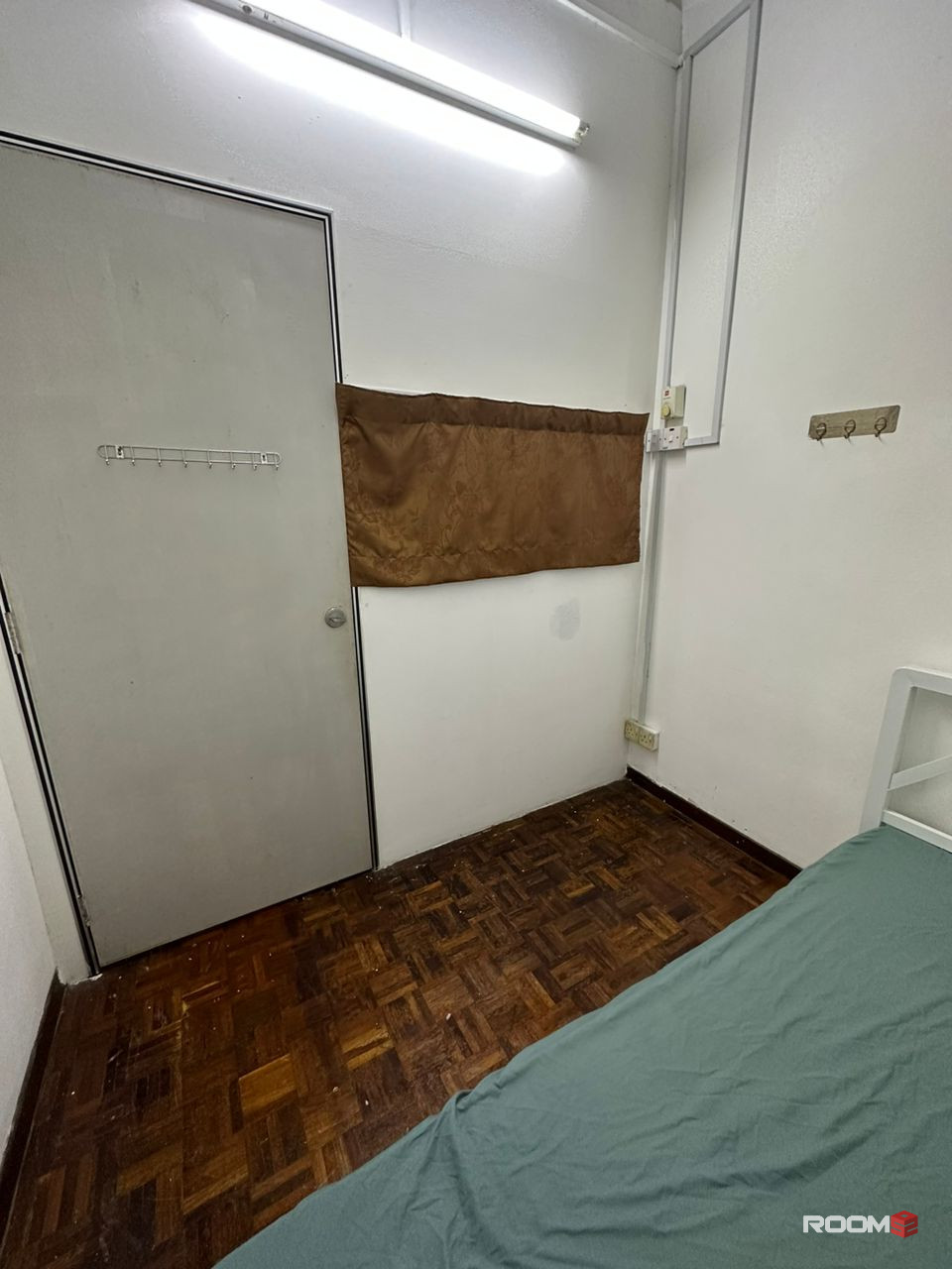 Room Near LRT Taman Bahagia - Single Female Room at SS2@Zero Deposit