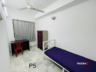 Female Unit Available At Puchong