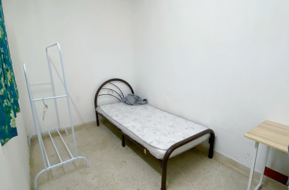 ✨✨Low Deposit Room For Rent On SEKSYEN 17 PETALING JAYA AREA✨✨