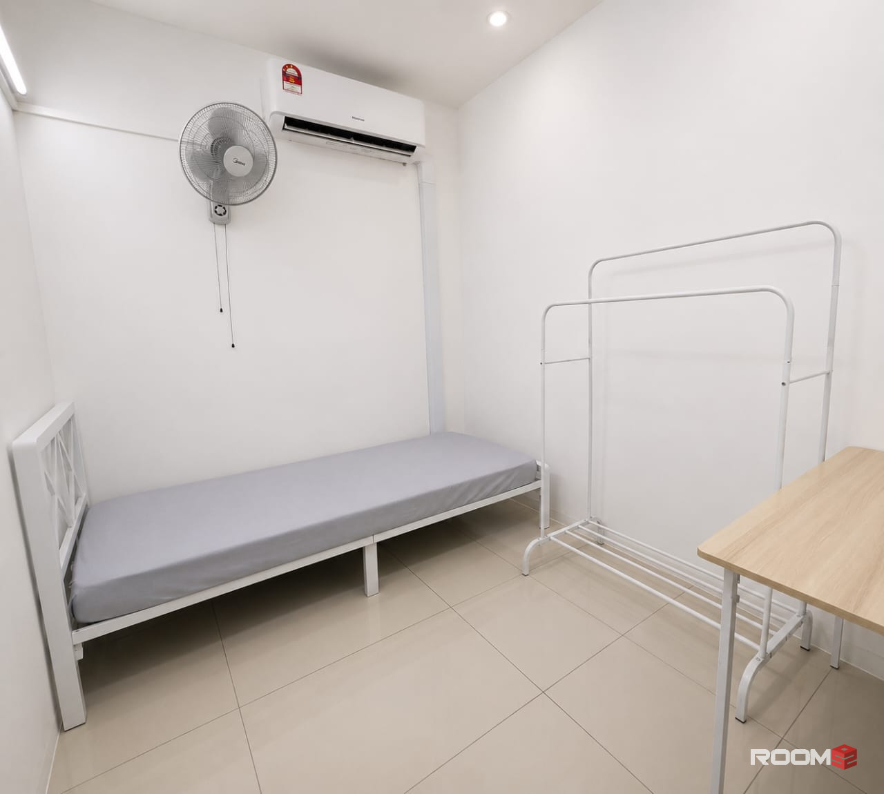 🚶‍♂️‍➡️WALK TO SURIAN MRT 🚆 | 🎓Near SEGi University 📚 | 🏠 Fully Furnished Room @ Kota Damansara 🔥