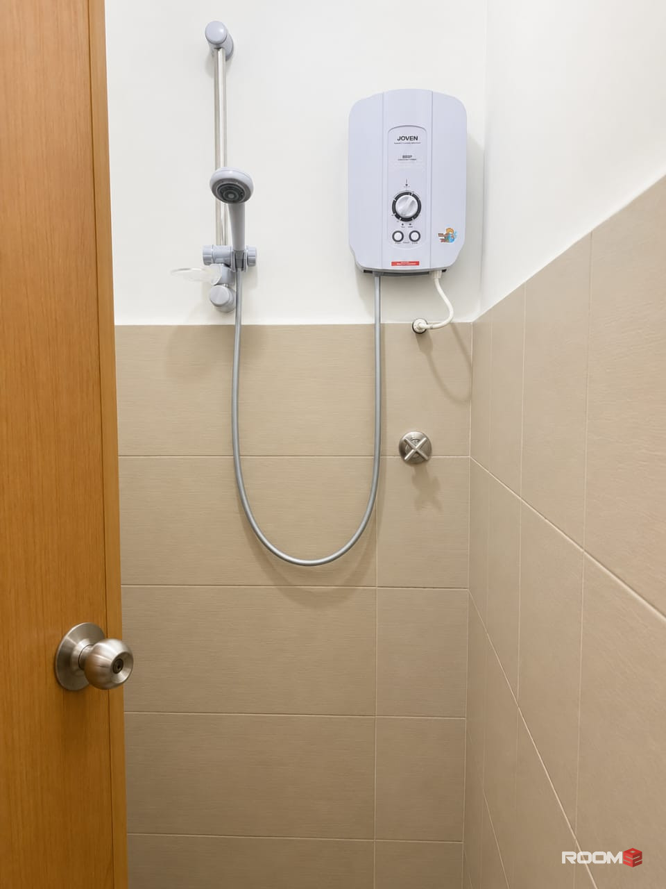 🚶‍♀️‍➡️250m walk to SS15 LRT 🚆 | Near INTI College 🎓 | Single Room For Rent @ SS15 Subang Jaya 🔥