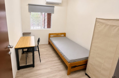 🚶‍♂️400m to Kelana Jaya LRT 🚉 | 🏡 Medium Room For Rent @ SS24 PJ | 🚘 Near Atria Shopping Gallery & Paradigm Mall  🛒