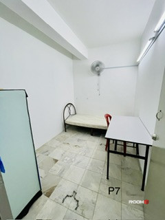 Female Unit Available At Puchong