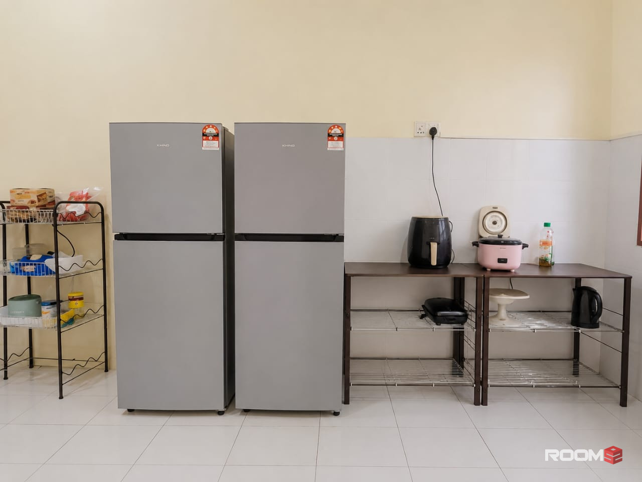 🌟 Bukit Rimau Room For Rent | 🚗 Near Columbia Asia, AEON BiG & Gamuda Walk 🛒🛍️✨