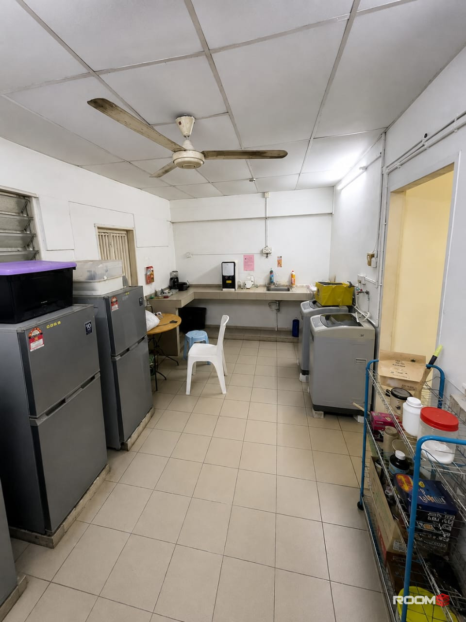 🚶 450m To Taman Paramount LRT | 🏠 Fully Furnished Room For Rent @ Sea Park, Petaling Jaya 🌟