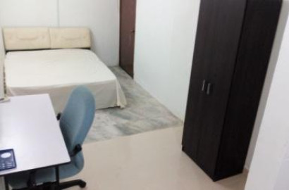 Fully furnished room with toilet puchong indah