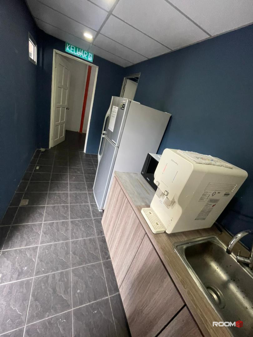 💁‍♀️Female private hostel single room @ ss15 subang jaya, 👣3min walking to Inti College /Subang Square/ Asia