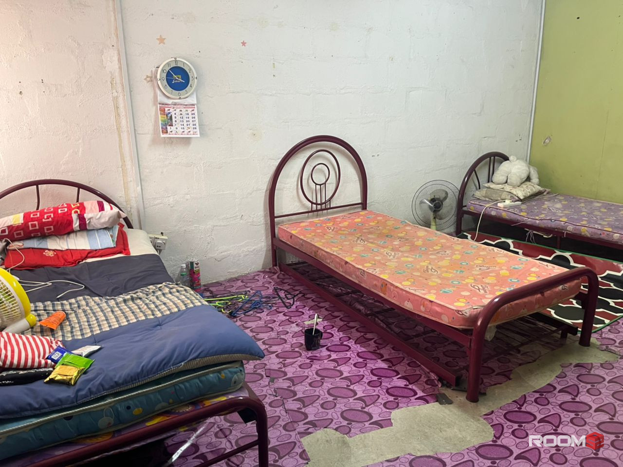 Share room Taman Subang Baru female