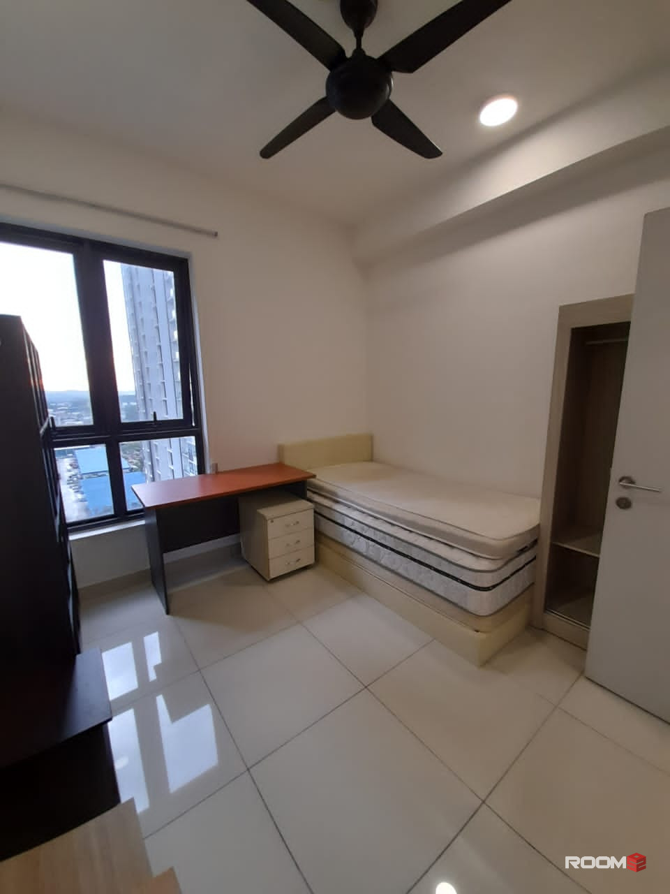 🏫 D'SARA SENTRAL, SG.BULOH 📣ZERO DEPOSIT📣.MRT KAMPUNG SELAMAT (direct link)