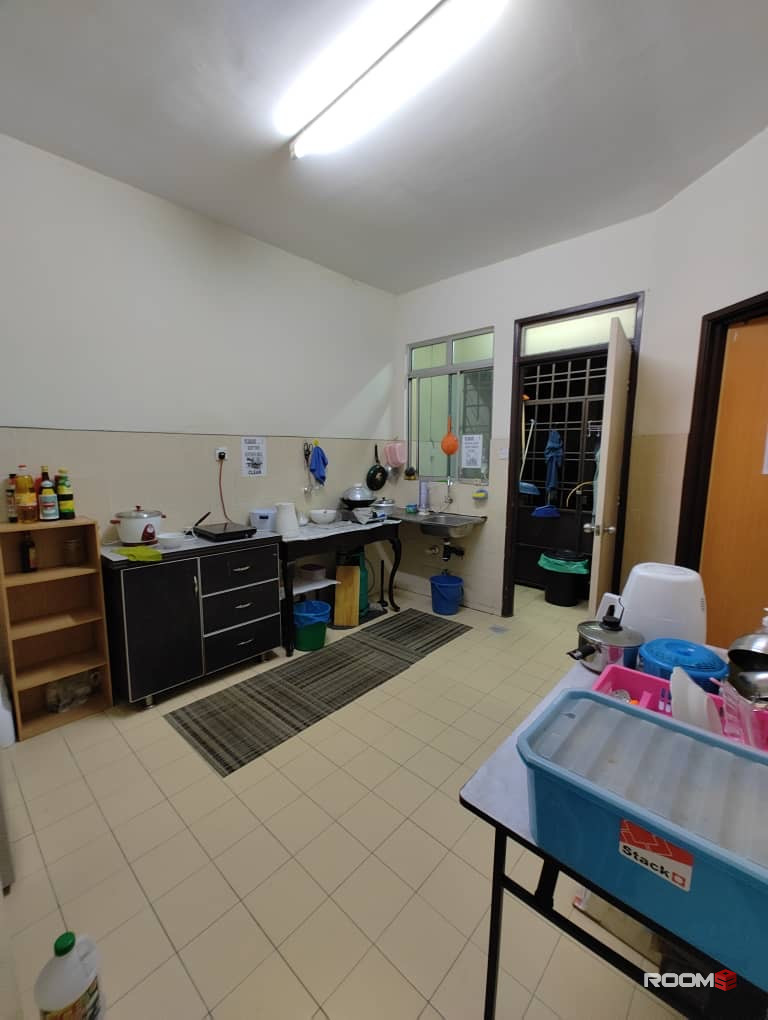 Room for Rent Kota Damansara