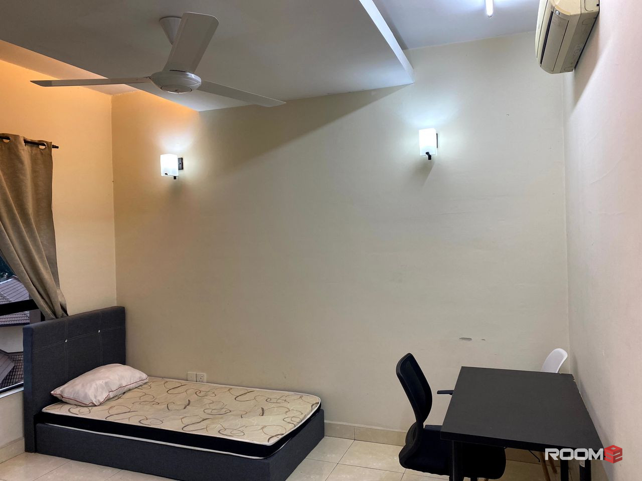 CASA INDAH 1 FEMALE MASTER ROOM FEMALE FULLY FURNISHED FOR RENT