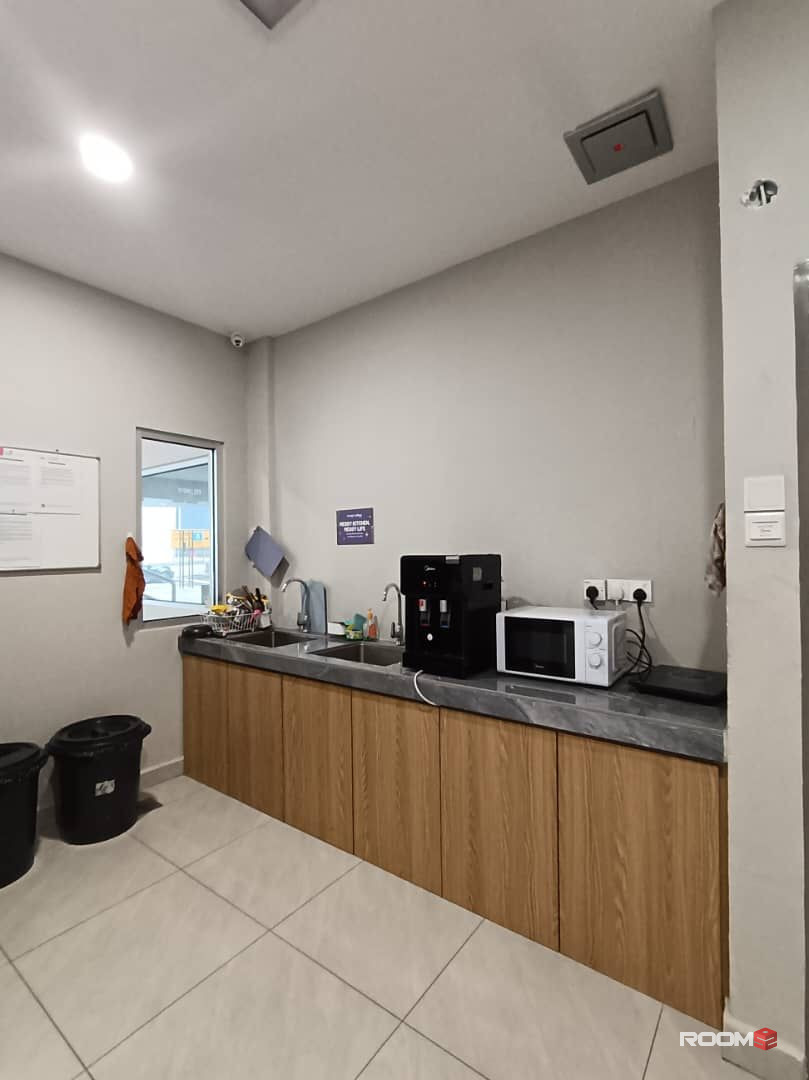 🚨5 MINS DRIVE TO SENTUL 🚨@ MASTER ROOM WITH PRIVATE TOILET 🏠🛀
