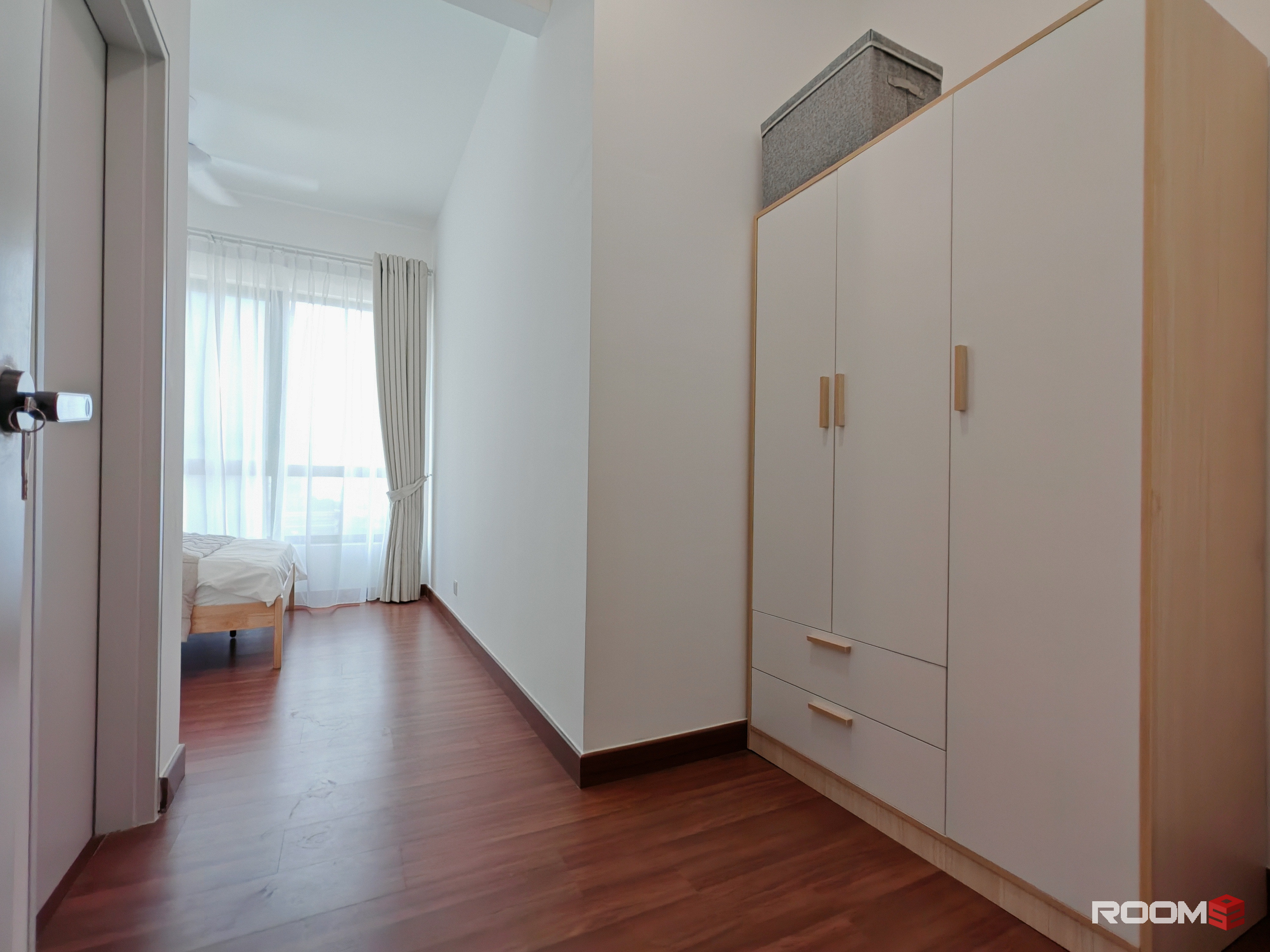 ✨ Spacious Master Bedroom with Utilities Included | Sunsuria Forum Setia Alam – RM760 🛏️💡