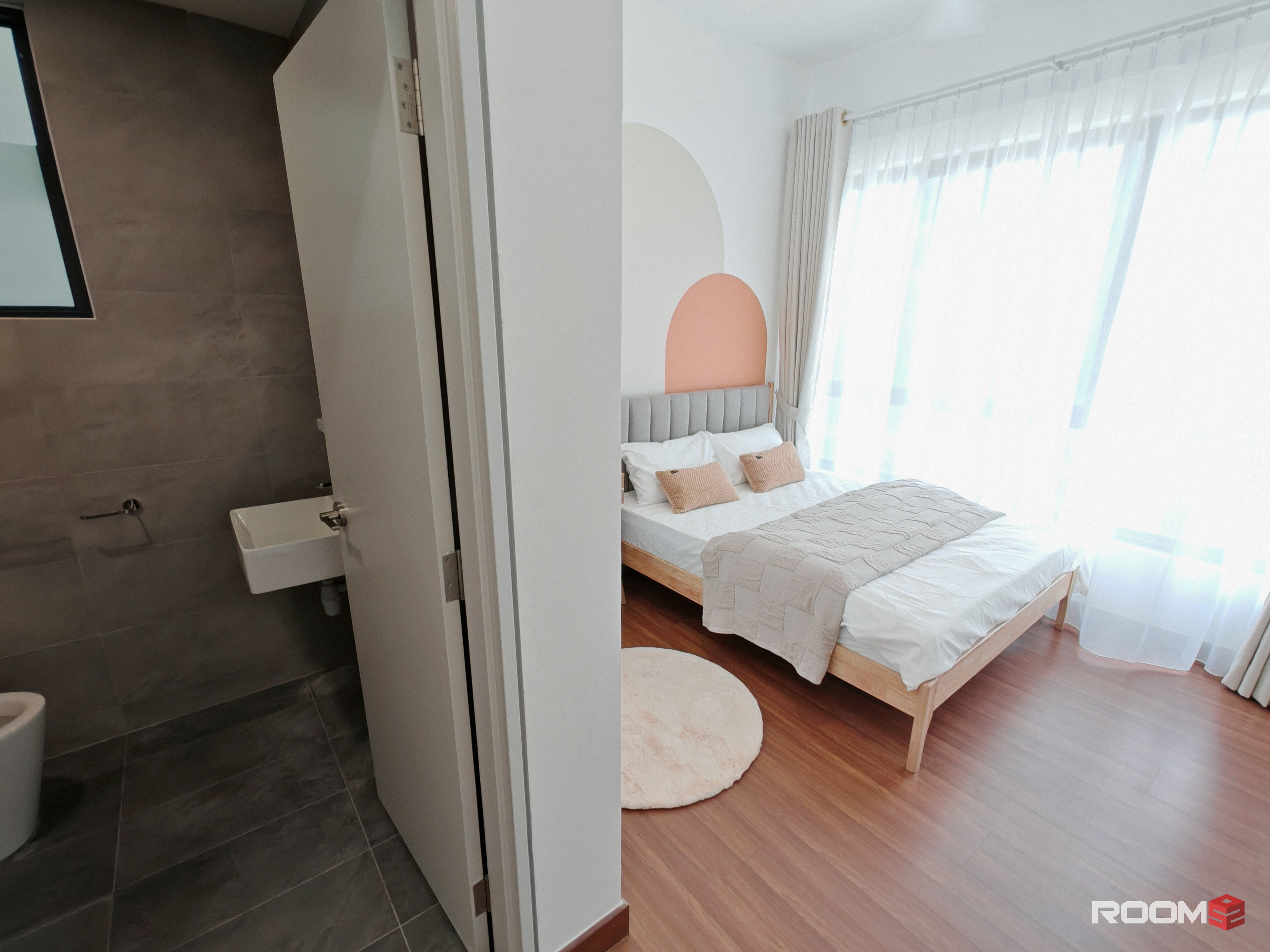 ✨ Spacious Master Bedroom with Utilities Included | Sunsuria Forum Setia Alam – RM760 🛏️💡