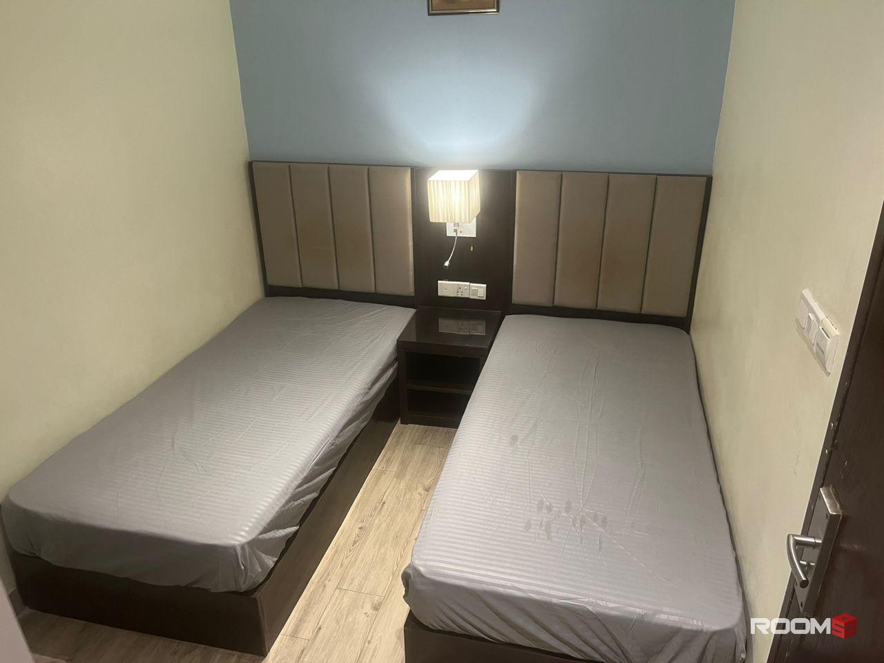 🔥FAST SELLING ROOM IN PASAR SENI✨ NEAR TO PETALING STREET🤩 1 STATION TO KL SENTRAL🚋  IMMEDIATELY MOVE IN💯❗