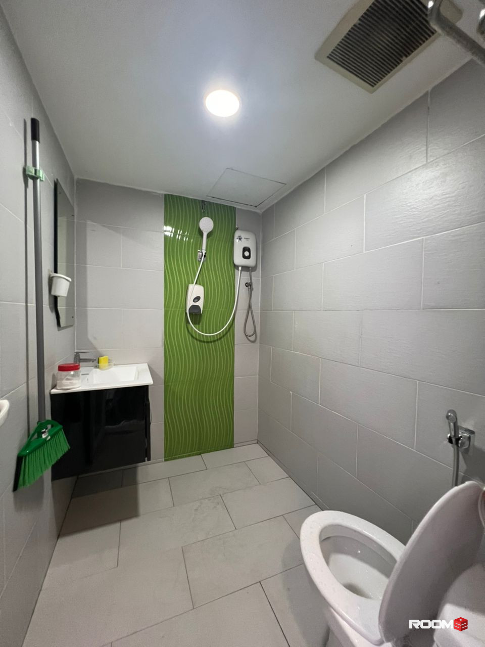 ✨Super cozy room for rent at Taman Pelangi ~ Zero Deposit/Low Deposit Available 📍5-10 mins drive to customs CIQ