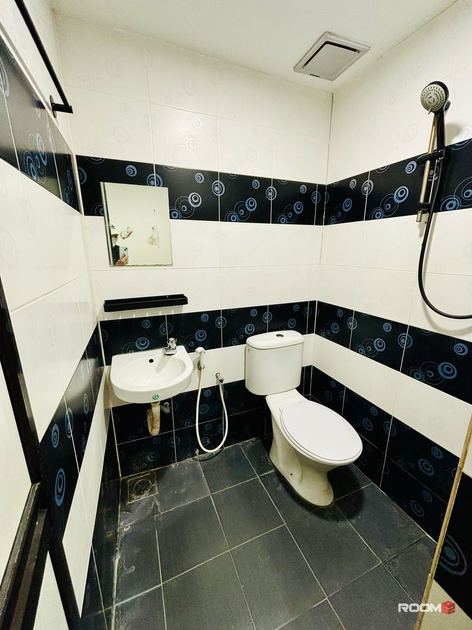 SUPER LOW DEPOSIT ROOM‼️ | 10 MIN TO IOI PUTRAJAYA🏢 | PRIVATE TOILET😍