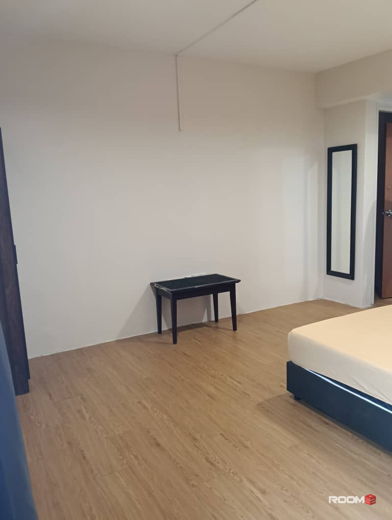 🔥1 KM to CIQ 🔥| SUPER easy commute😎 🌟Affordable, cozy & perfect room for Singapore workers🌟