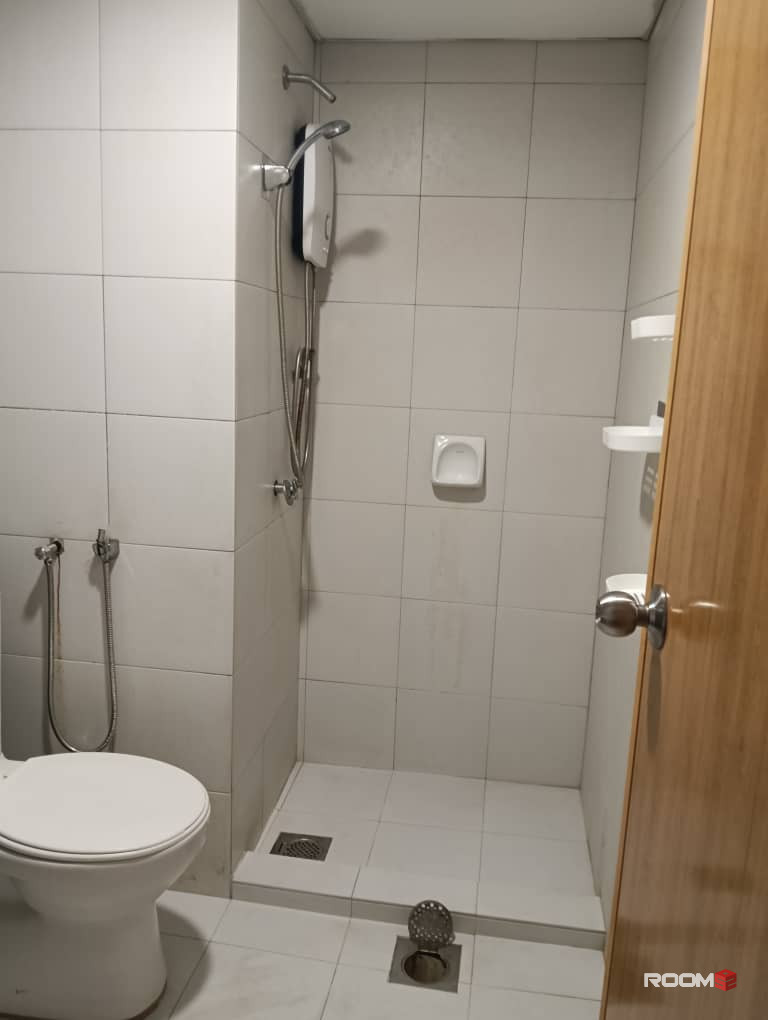 🔥1 KM to CIQ 🔥| SUPER easy commute😎 🌟Affordable, cozy & perfect room for Singapore workers🌟