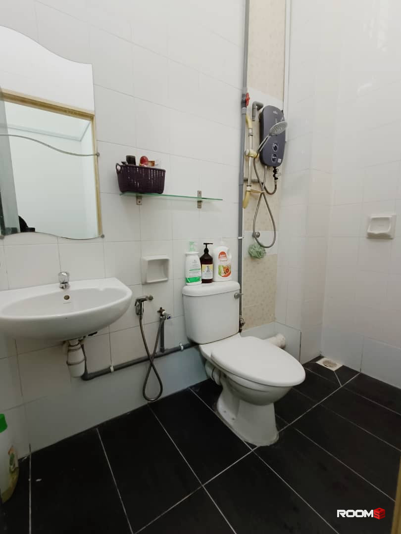🔥🔥Setia Impian Single Room For Rent with Aircond🔥🔥 Near to Setia city mall , Fast Food ,Grocery ,Lotus setia alam