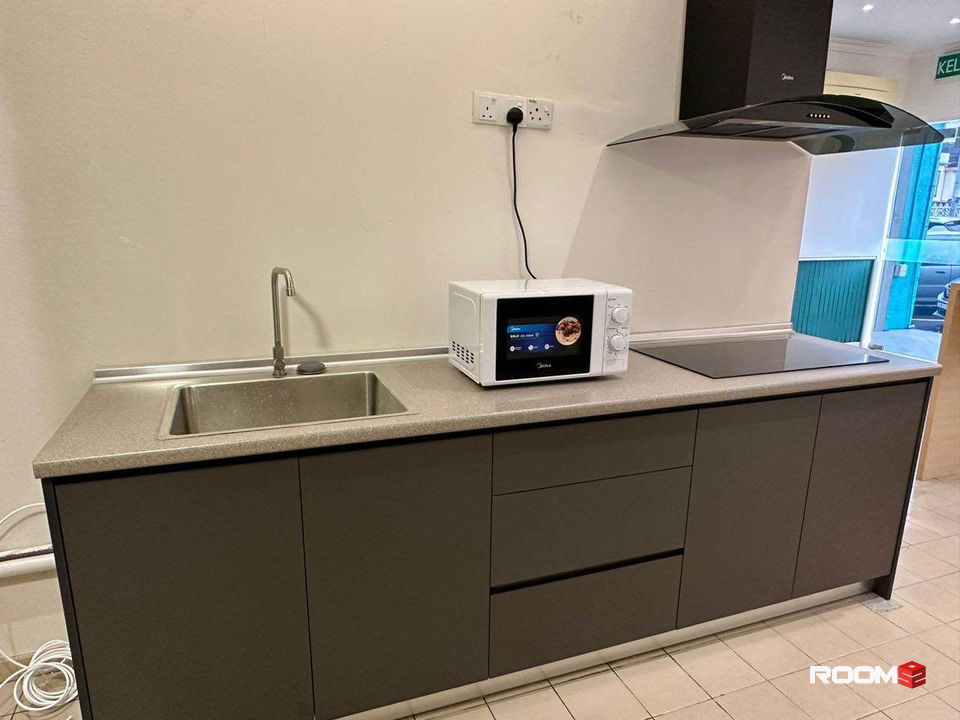 🚶‍♀️to Starling Mall 🛍️ Fully Furnished Room With ZERO Deposit 💯