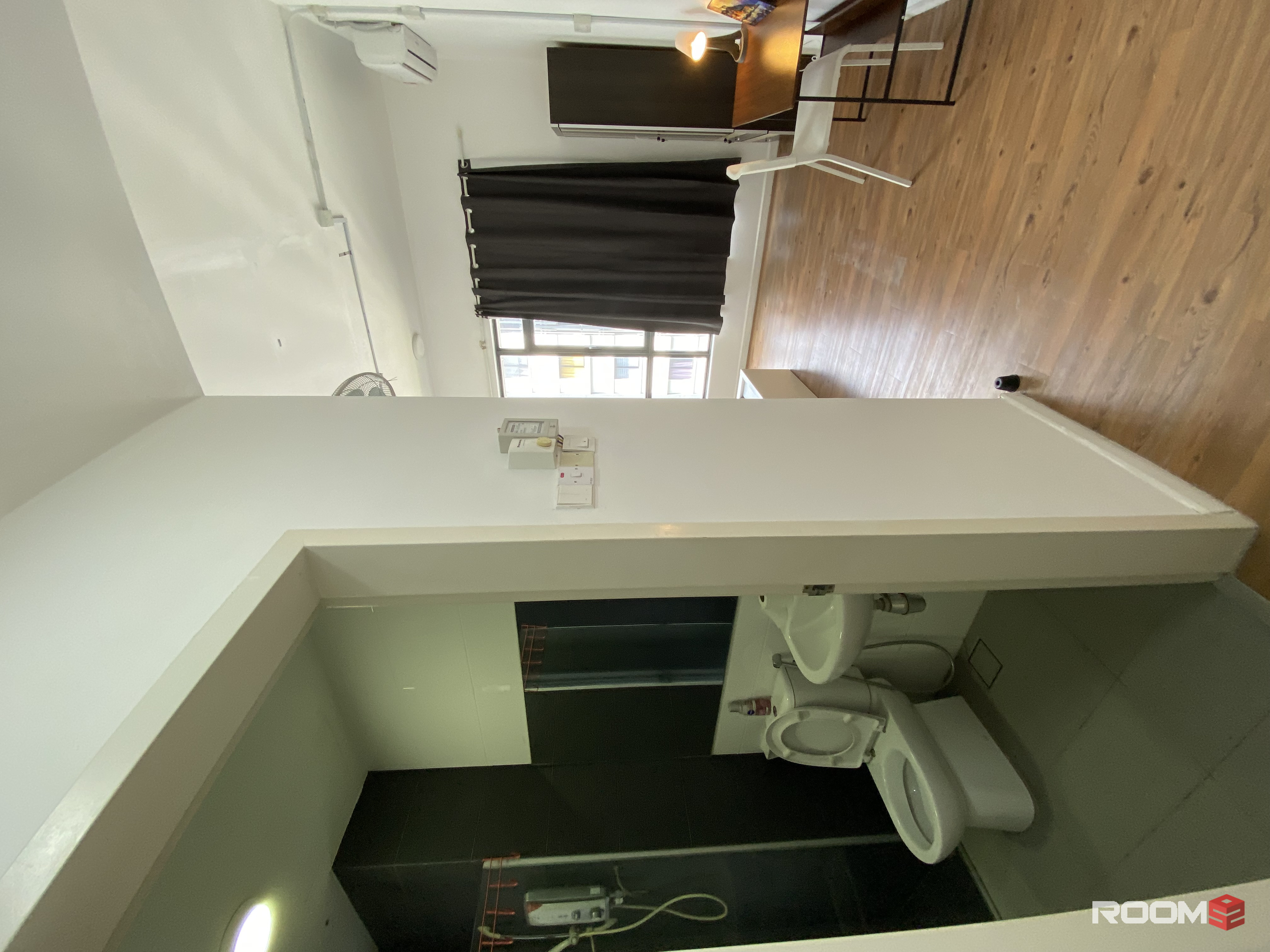 [Private🛁] Master Room for Rent @Utropolis SUITES 1 Shah Alam beside UOW, 🆓💧📶🧹
