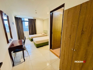 Room For Rent Nearby China Town And LRT Station