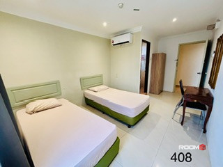 Room For Rent Nearby China Town And LRT Station