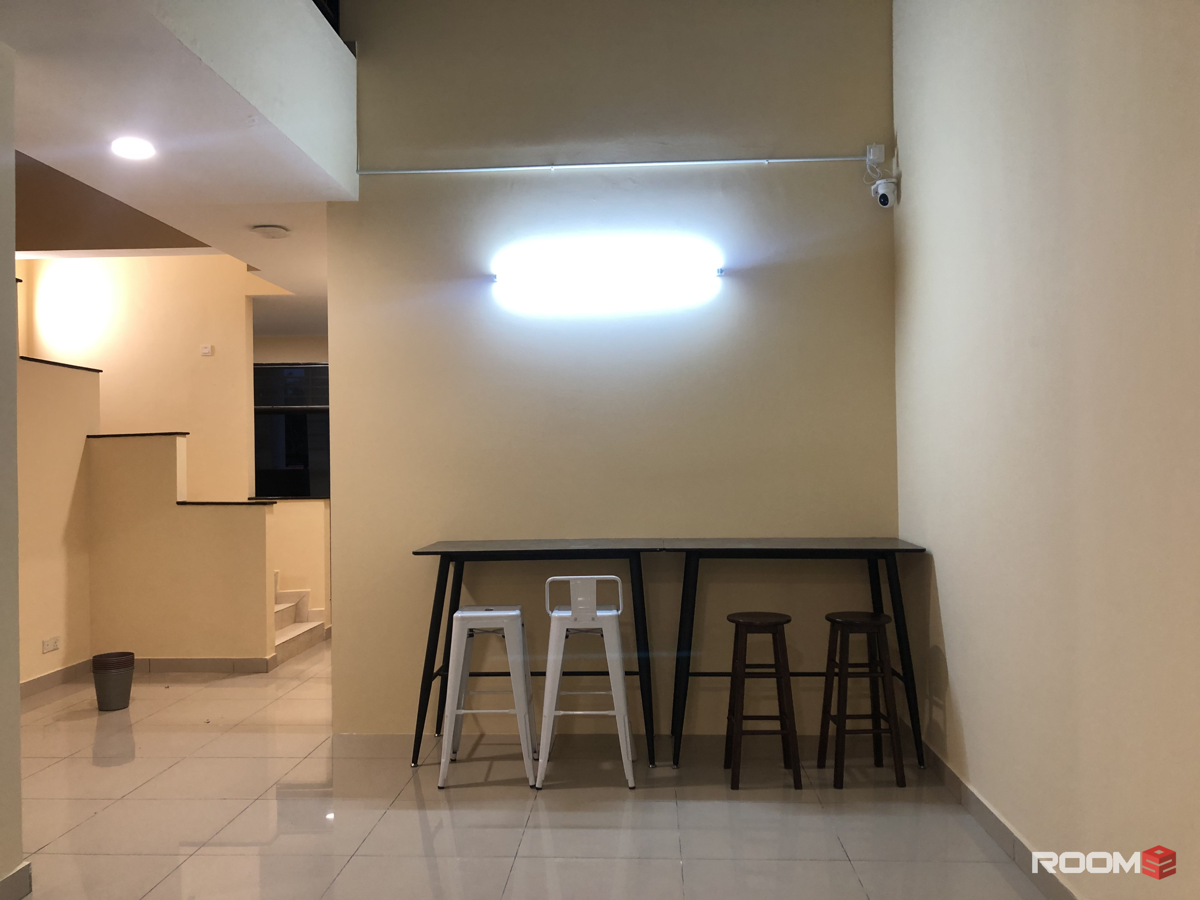 🤩PROMOTION!! 🤩 HIGH SPEED INTERNET LANDED House, Twin Sharing Room NEW Aircond Wardrobe Table Chair Mattress