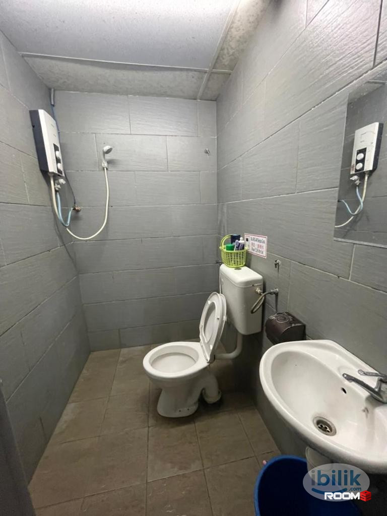 Ilive Hostel at Subang Jaya SS15 - Single room